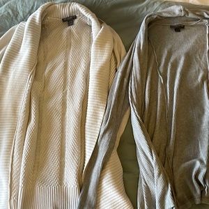 Maternity sweaters - a pea in the pod